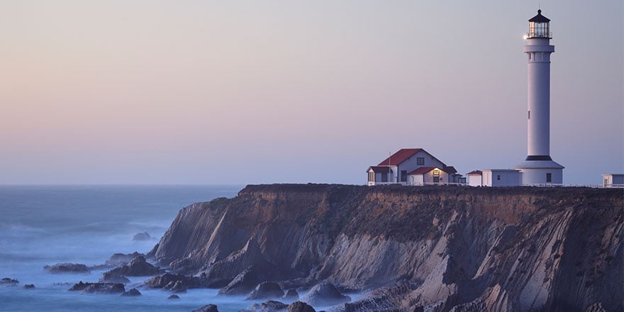 Discover Iconic Lighthouses in the U.S. | Sun Outdoors