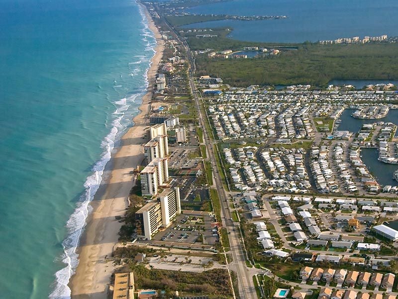 RV Resort in Jensen Beach, FL - Ocean Breeze RV Resort